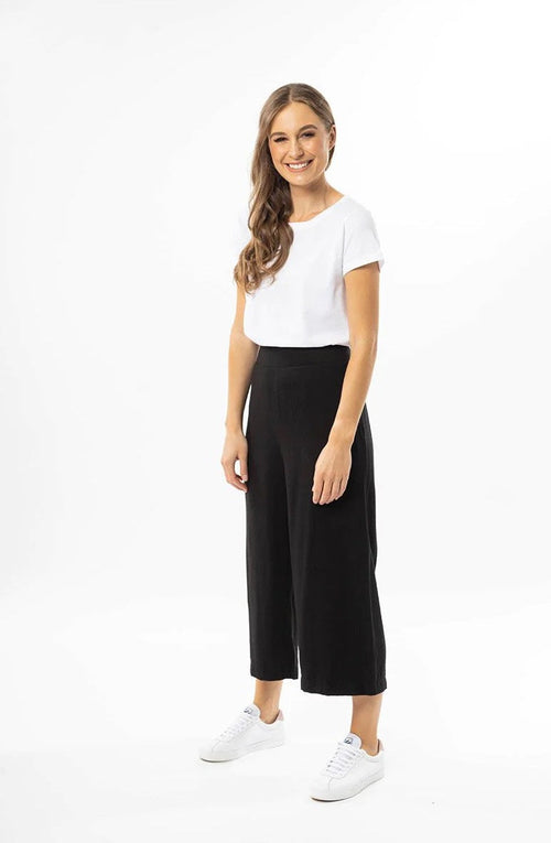 Essential Wide leg pants crop black
