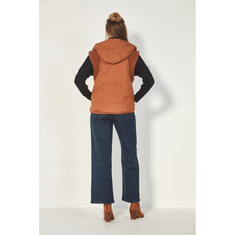 Chaka Vest Nutmeg