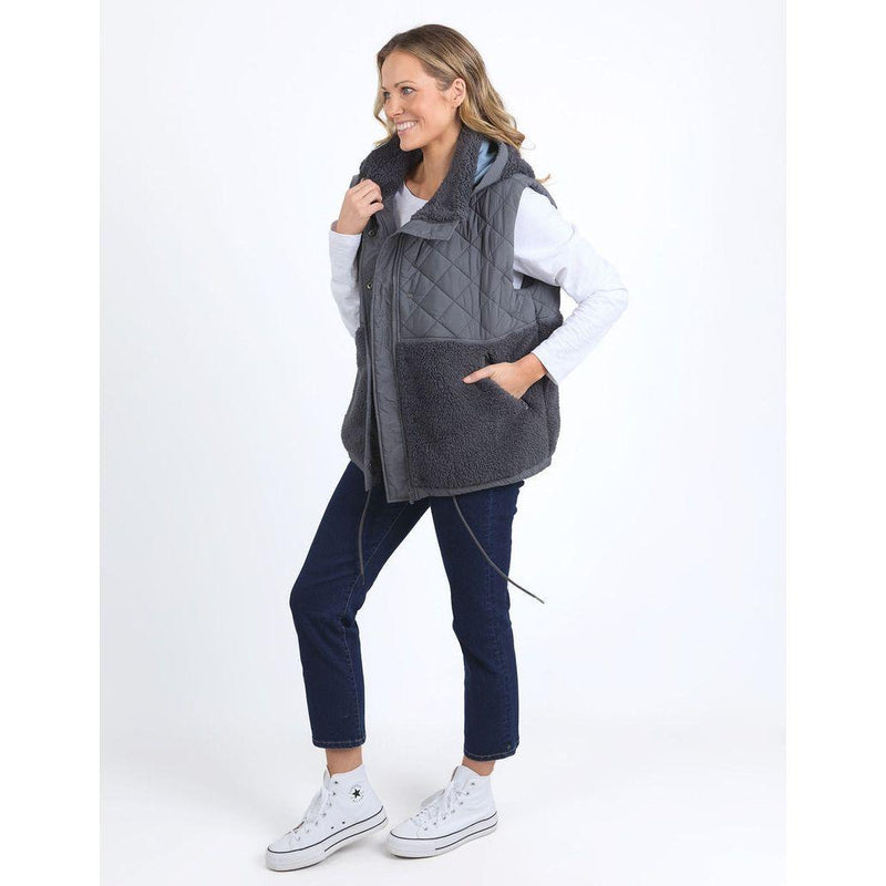 Alaska quilted vest charcoal