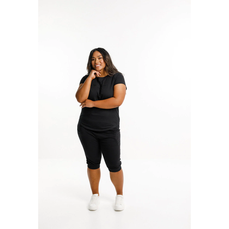 3/4 apartment pant black with black X - By Design Fashions