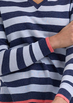 Essential stripe V jumper