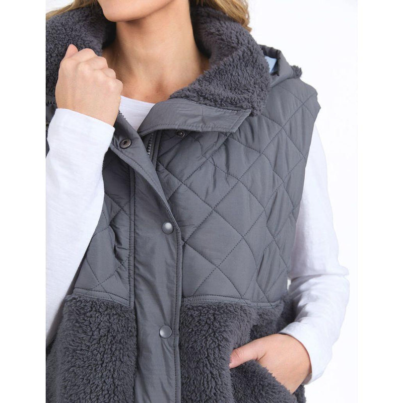 Alaska quilted vest charcoal