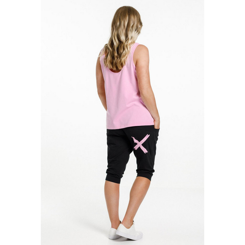 3/4 apartment pants black with pink bloom x size 6 - By Design Fashions