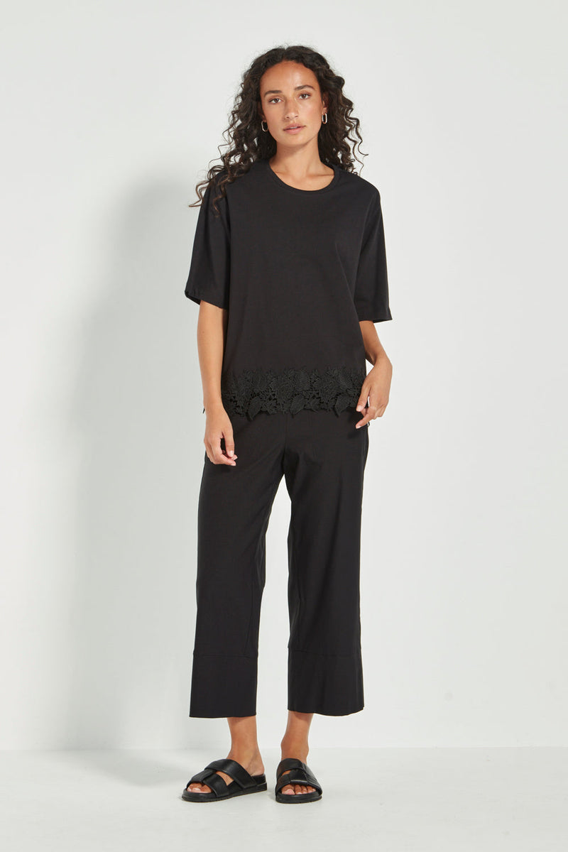 Artisan top black