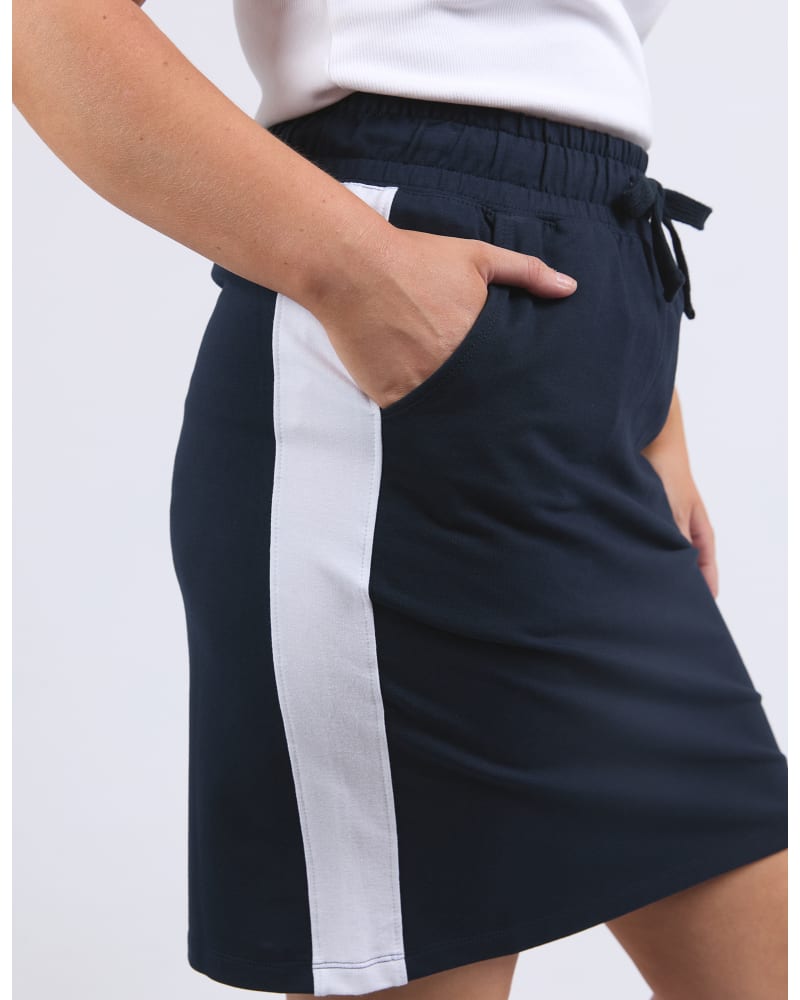 Nico fleece skirt navy with white panel