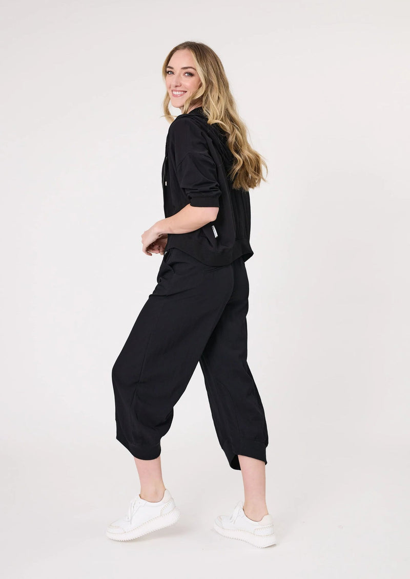 Larissa pant black