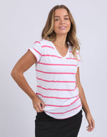 Manly V Tee white/hotpink stripe