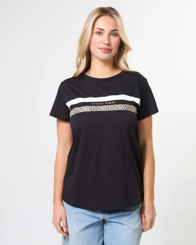 Classic Tee black true icon stripe