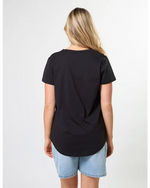 Classic Tee black true icon stripe