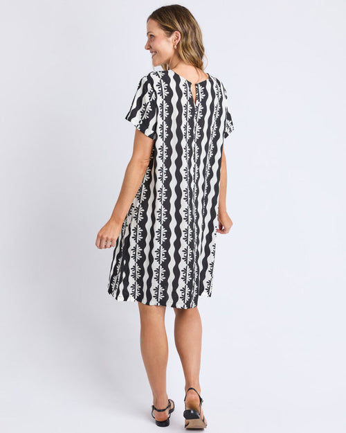 Casa shift dress black